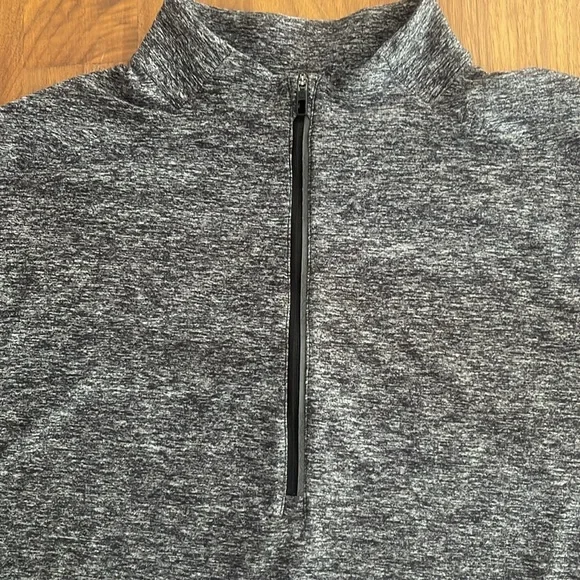 Lululemon Surge Warm 1/2 Zip Pullover -Size Large - Picture 2 of 7